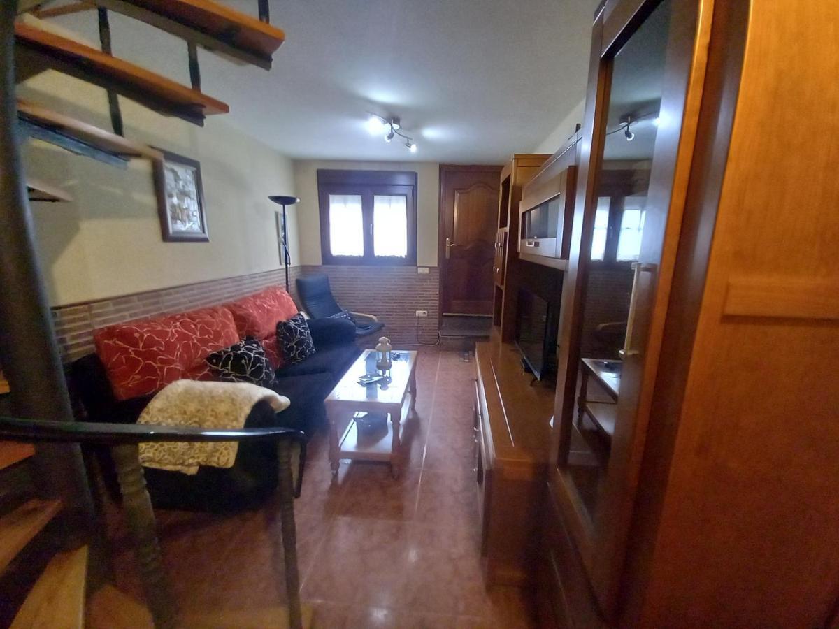 Вилла La Casina De Поо-де-Льянес Экстерьер фото